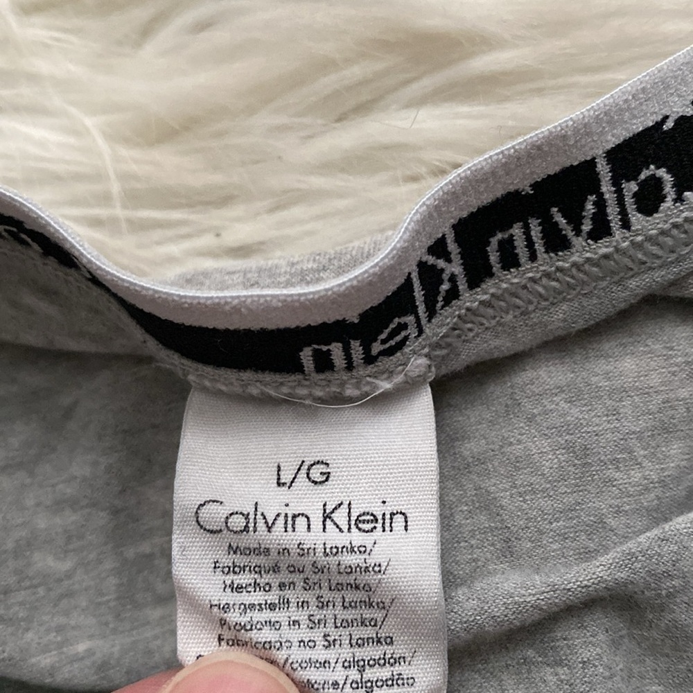 Calvin Klein panty bundle - Picture 7 of 8